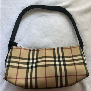 Authentic Burberry bag in GUC